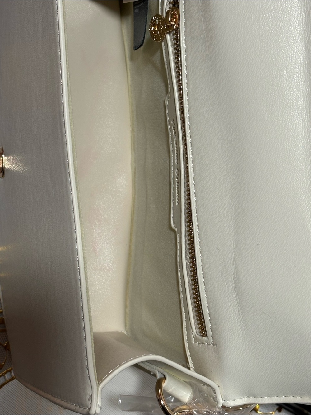 Valentino Orlandi White Quilted Crossbody Bag with Gold Hardware - Picture 8 of 10